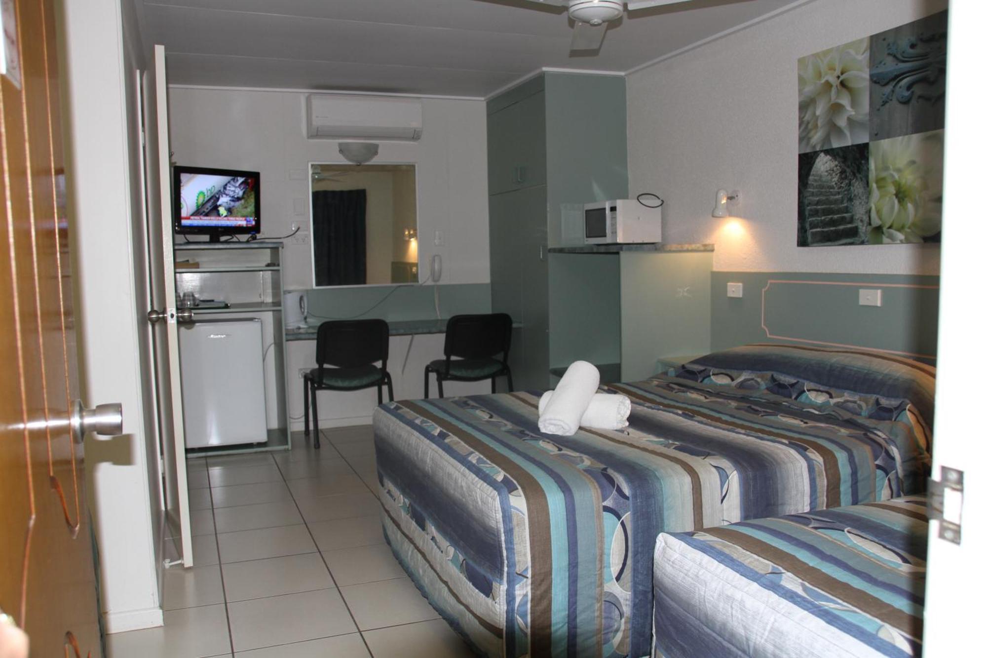 Emerald Highlands Motel Room photo
