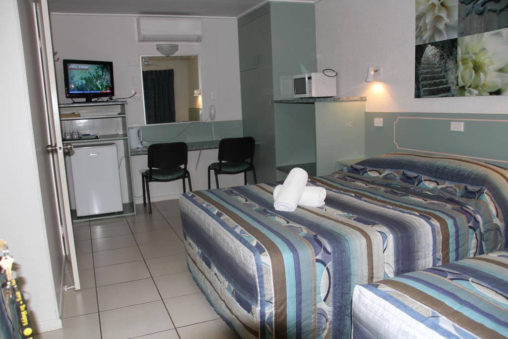 Emerald Highlands Motel Room photo